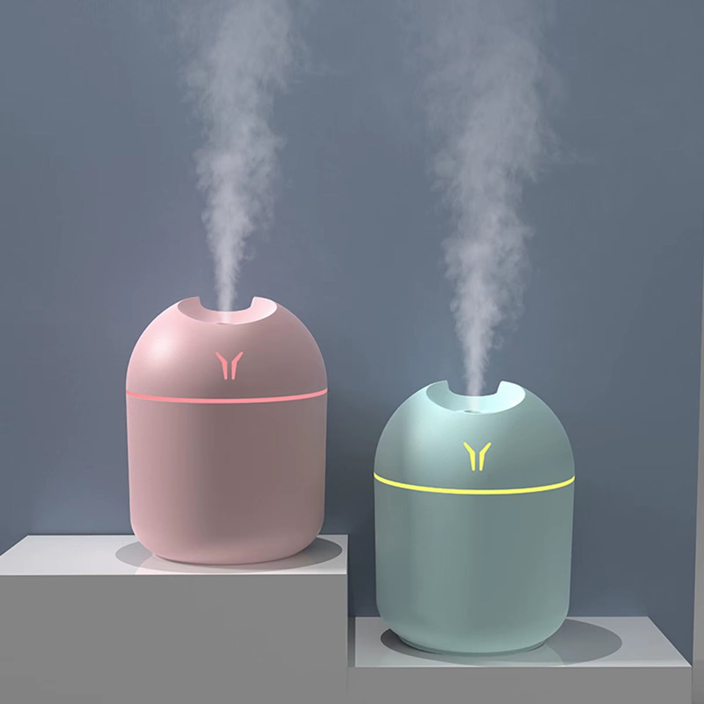250Ml Car Air Humidifier Cool Mist Aroma Essential Oil Diffuser with LED Night Mini Air Purifier for Car Home Desktop